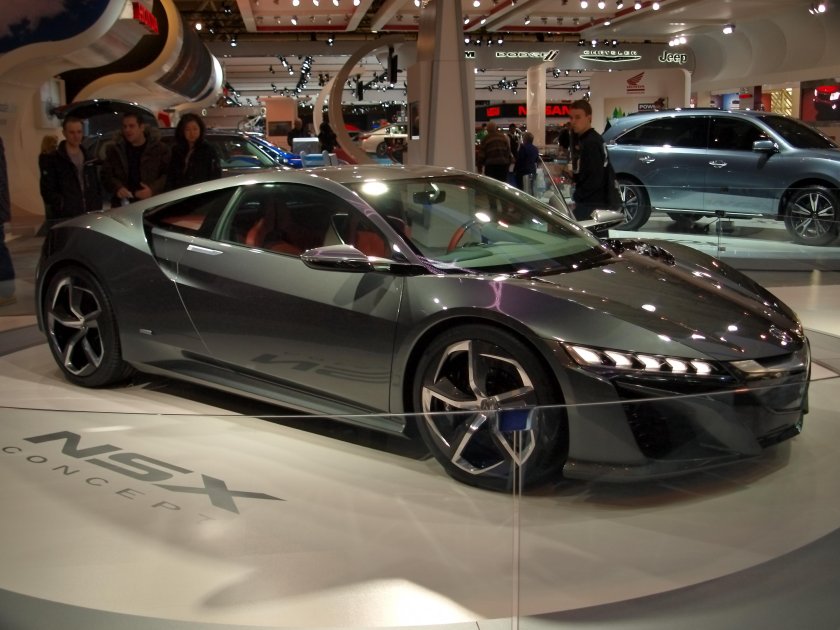 Акура НСХ 2013