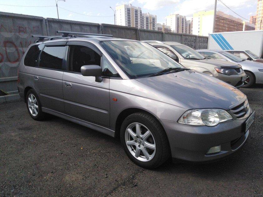 Honda Одиссей 1999