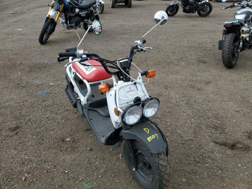 Скутер Honda Squash