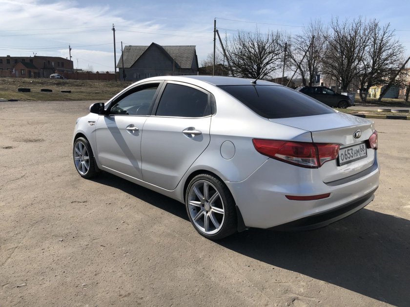Kia Rio 3 r17