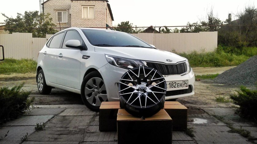 Диски Kia Rio r16