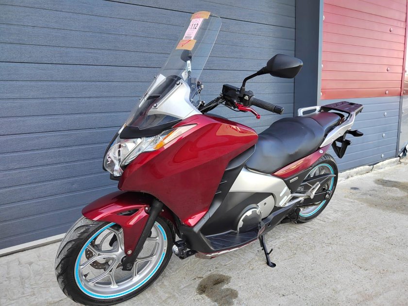 Хонда Интегра 700