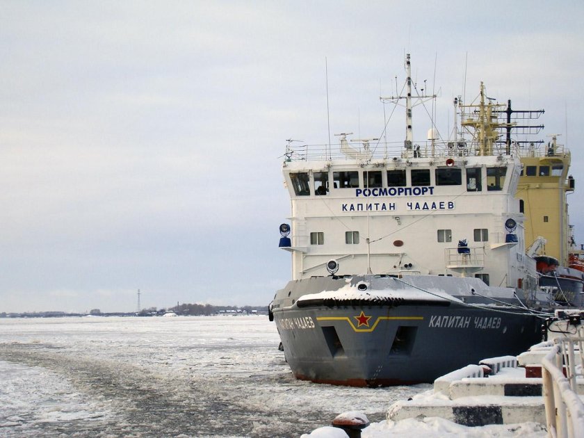 Теплоход Капитан Чадаев
