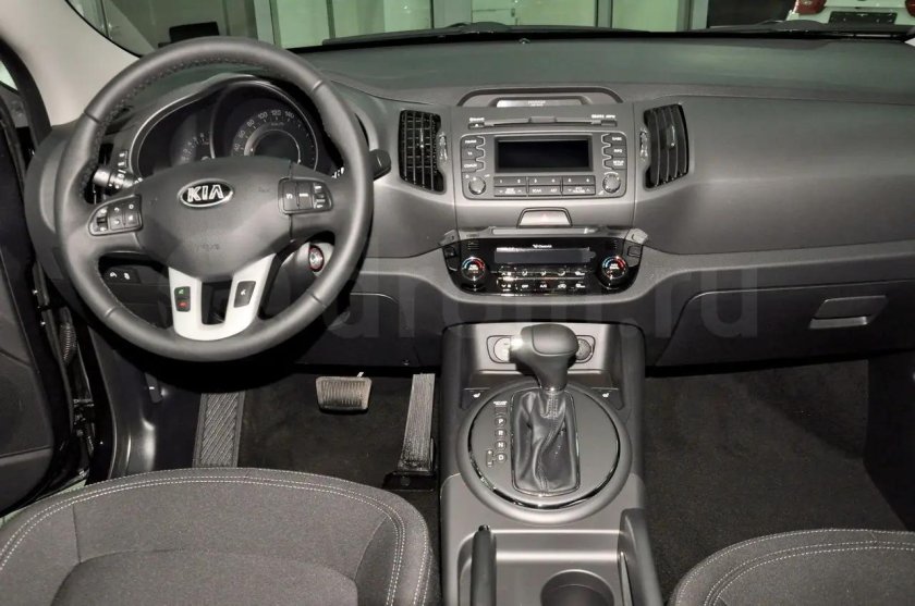 Kia Sportage 2.0 at