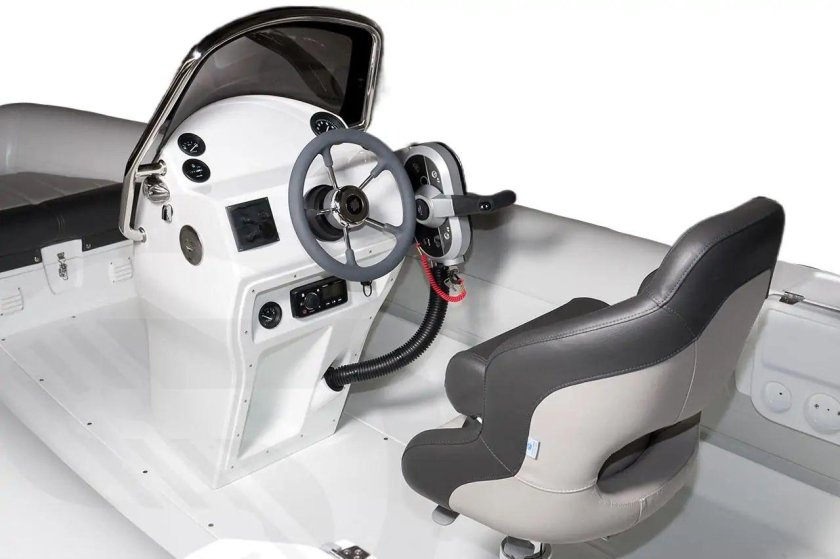 Рулевая консоль Riverboats