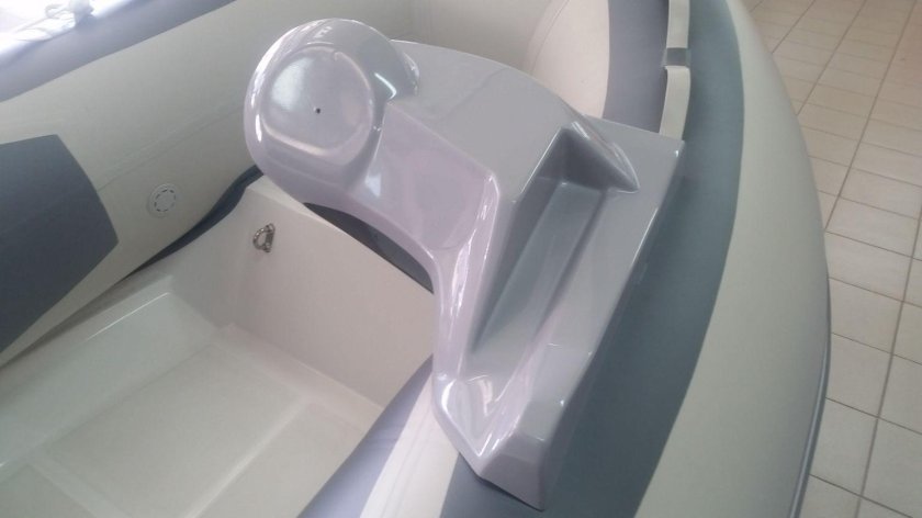 Рулевая консоль стеклопластик