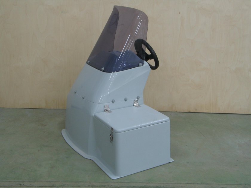 Рулевая консоль стеклопластик