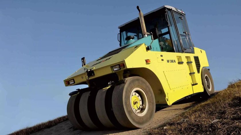 Каток Ammann AP 240h