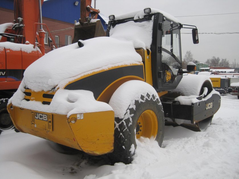 Каток JCB vm166