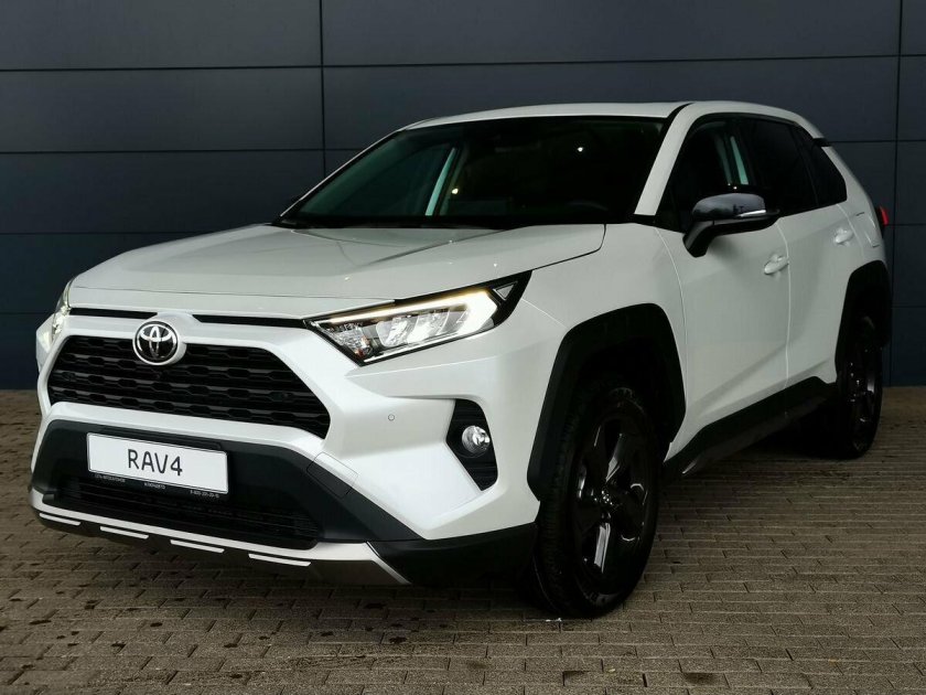 Новая Тойота рав 4 2022