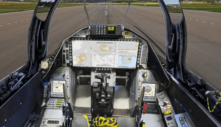 Saab 39 Gripen кабина