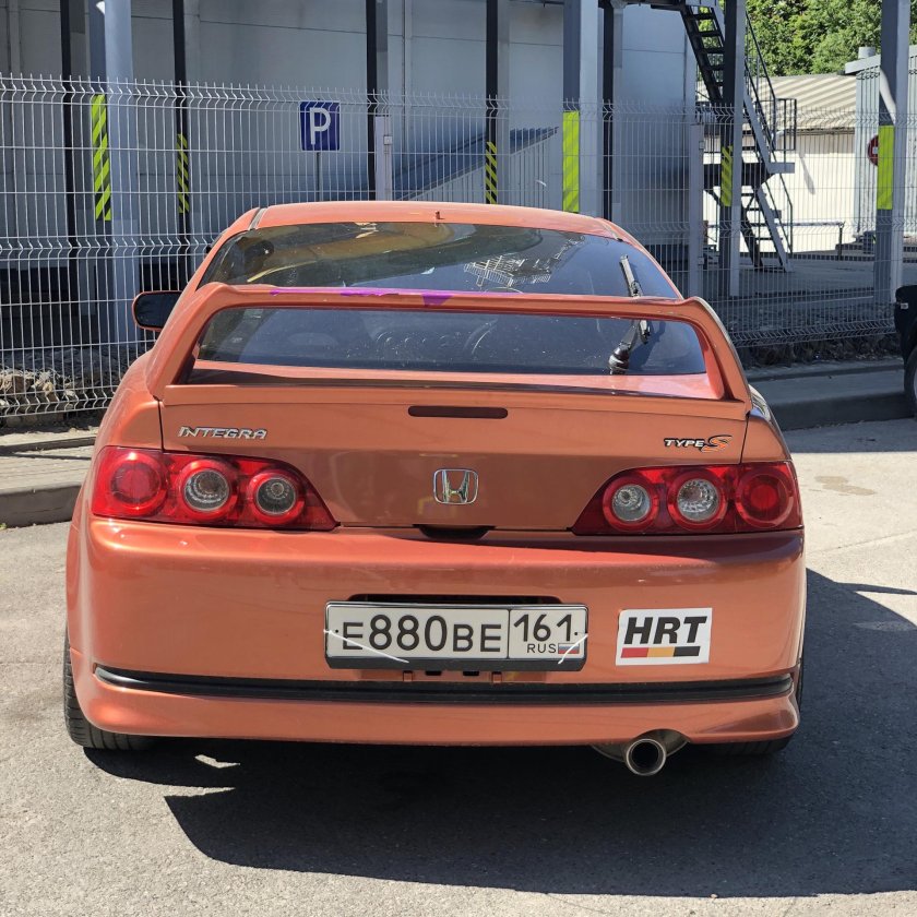 Хонда Интегра с круглыми фарами