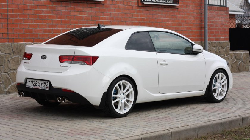 Kia Cerato 2 Koup