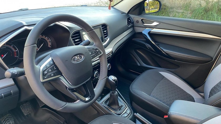 Веста лайф комплектация 2024