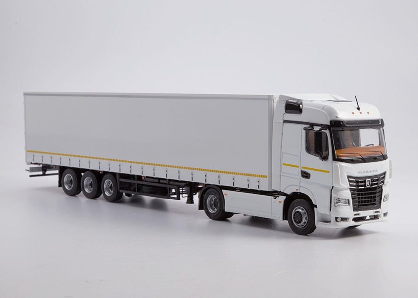 КАМАЗ-54901 С полуприцепом НЕФАЗ-93341 1 43