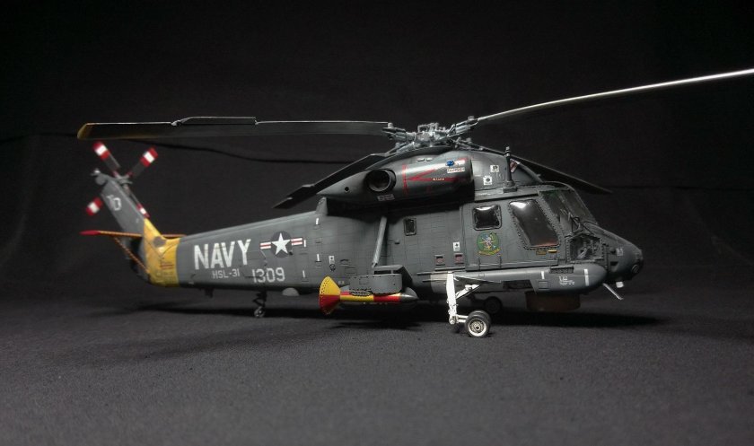 Uh-1d Kitty Hawk