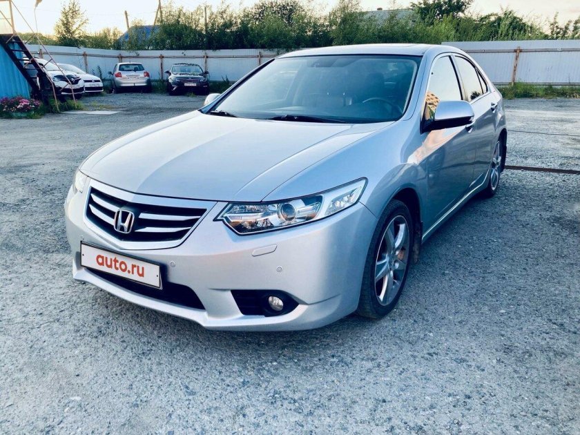 Honda Accord 2011 2.4
