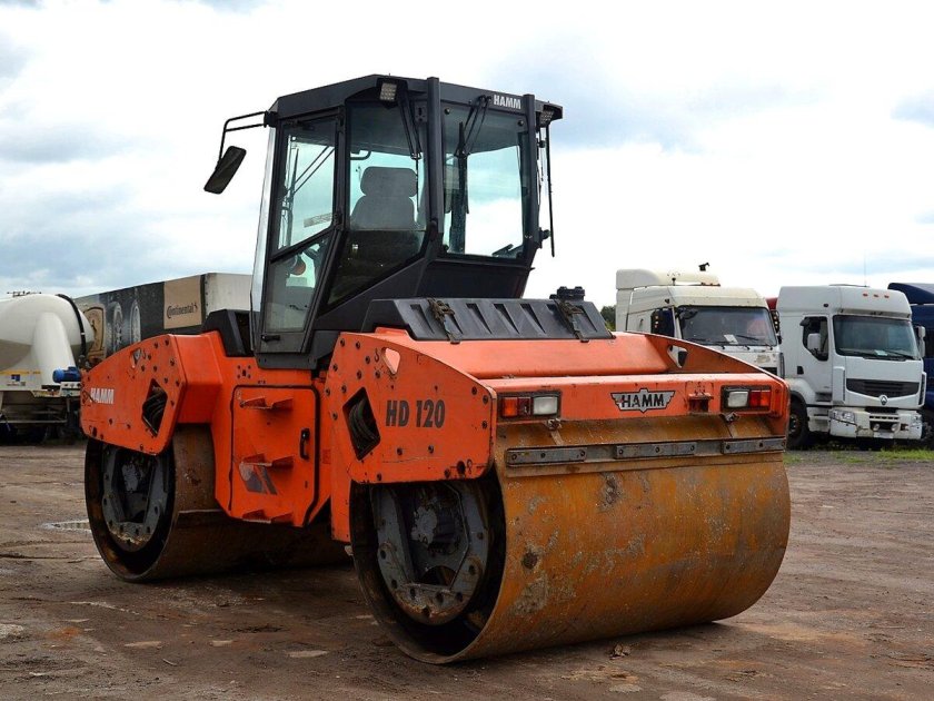 Каток Hamm HD 120