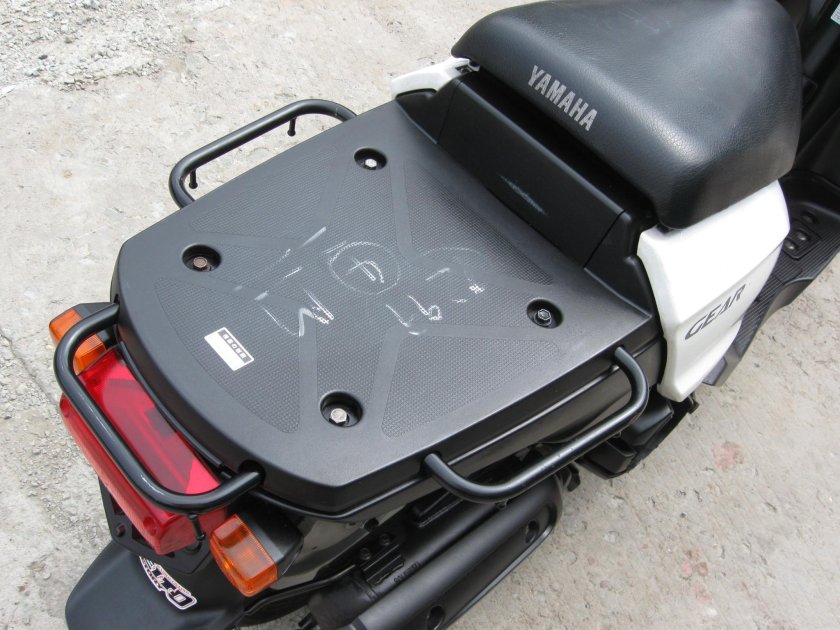 Багажник Yamaha Gear 4