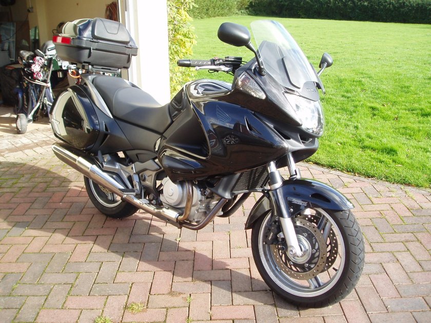 Хонда Девиль 650