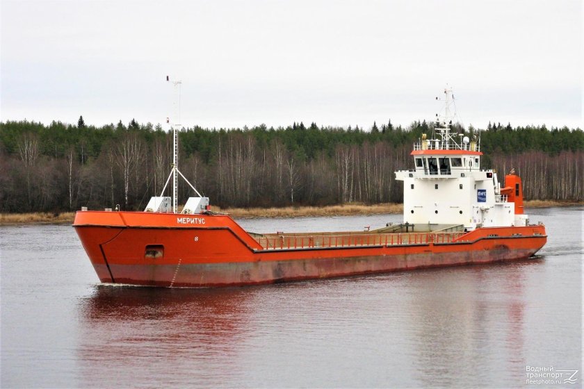 Теплоход Меритус