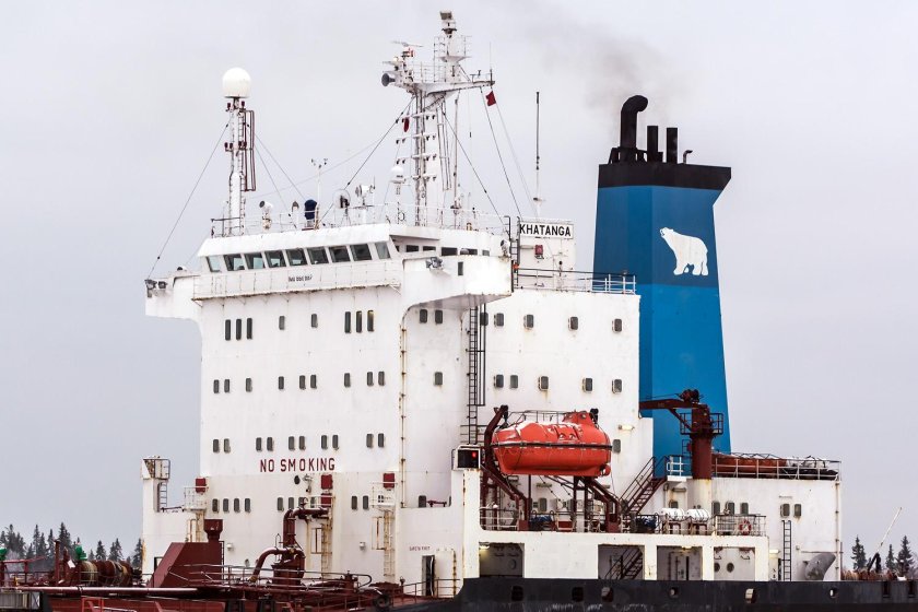 Танкер Хатанга Мурманск