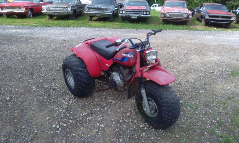 Honda atv 200