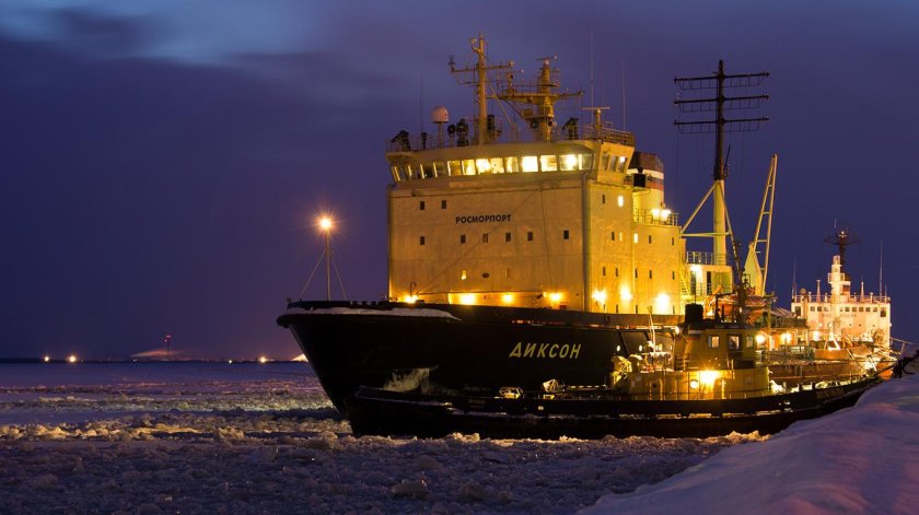 Ледокол Диксон Архангельск