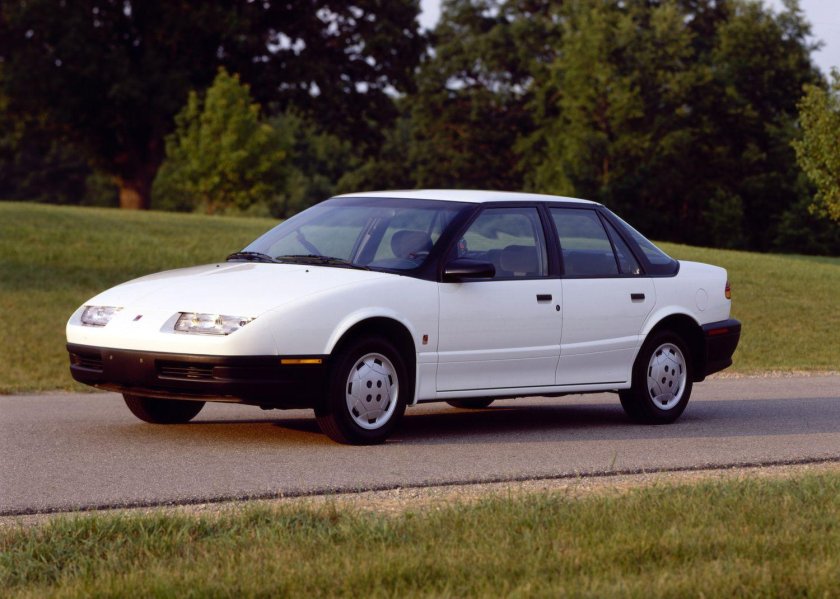 Saturn SL
