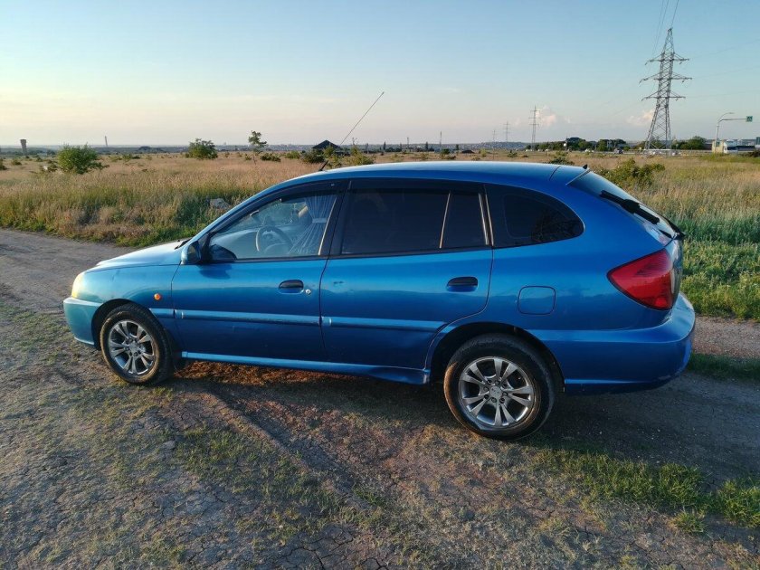 Киа Рио универсал 2003