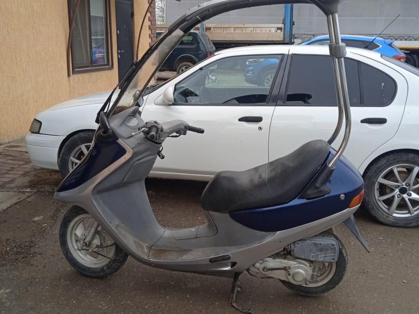 Скутер Хонда кабина