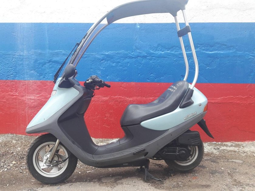 Скутер Хонда кабина