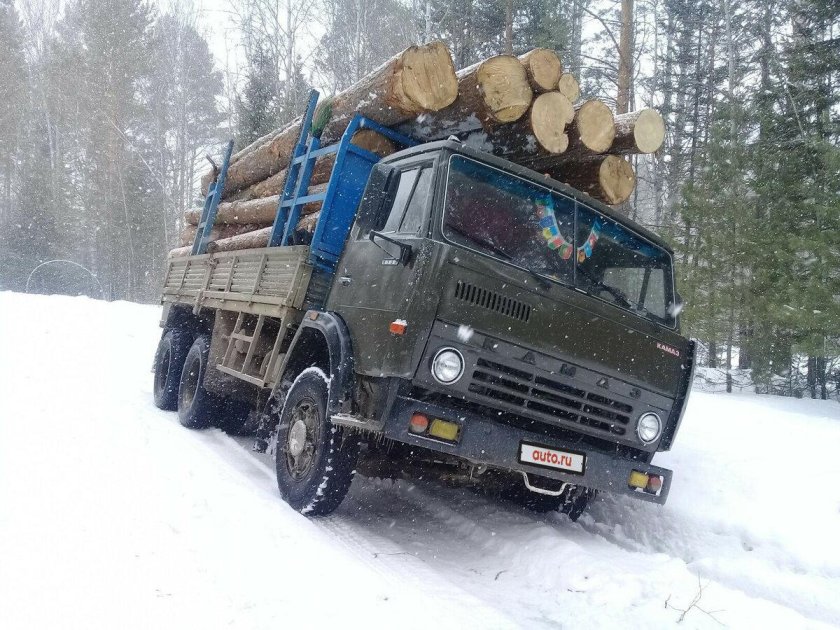 КАМАЗ 5320 лесовоз