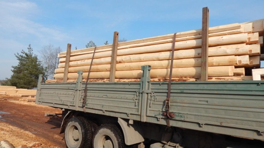 Перевозка бревен