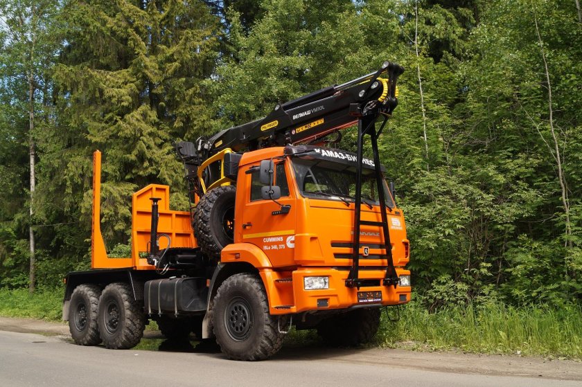 КАМАЗ 43118 лесовоз