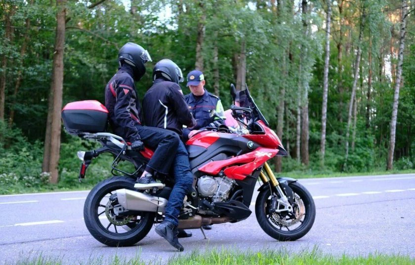 Дуги безопасности на мотоцикл