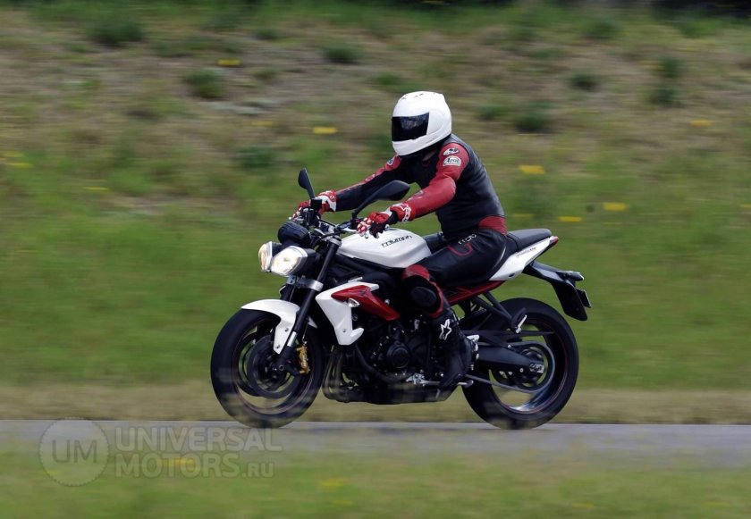Посадка на спортивном мотоцикле