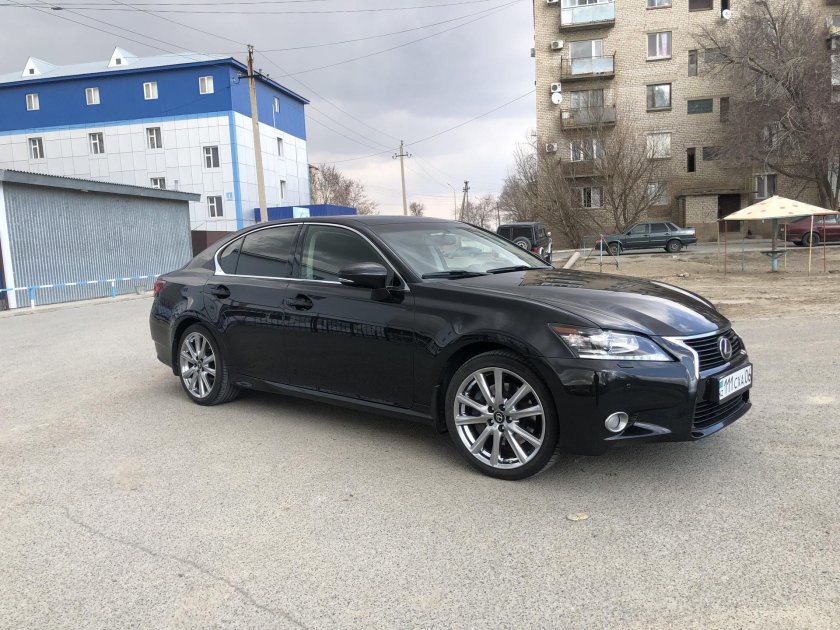 Лексус ИС 240