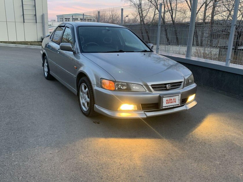 Хонда Аккорд 99г