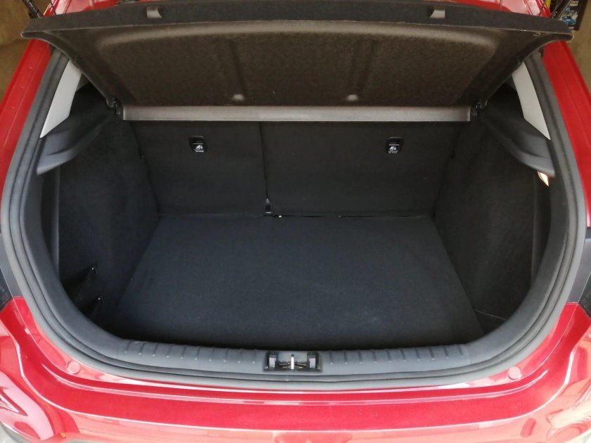 Kia Rio x-line 2020 багажник