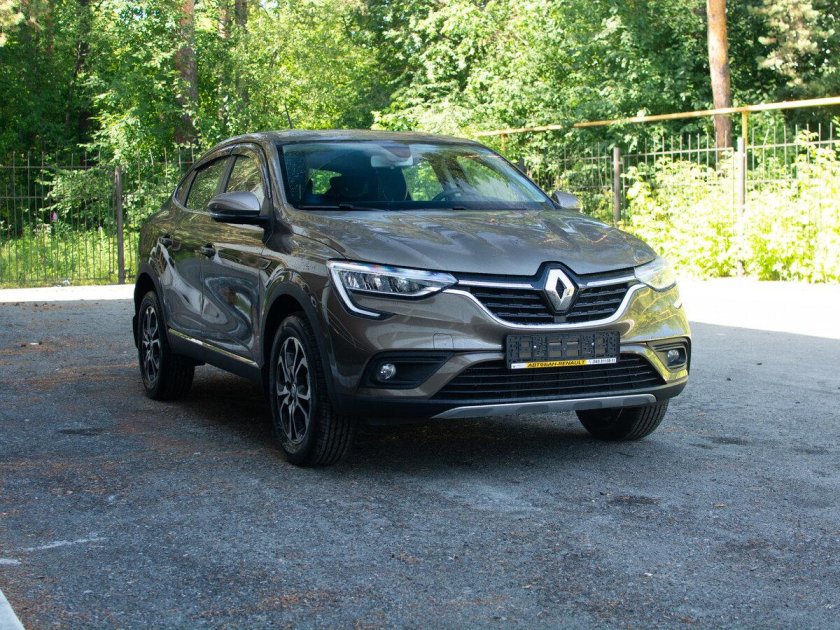 Рено аркана коричневый металлик