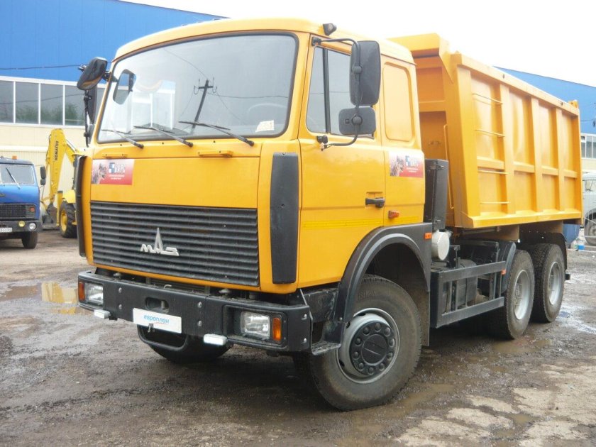 МАЗ Купава 673105