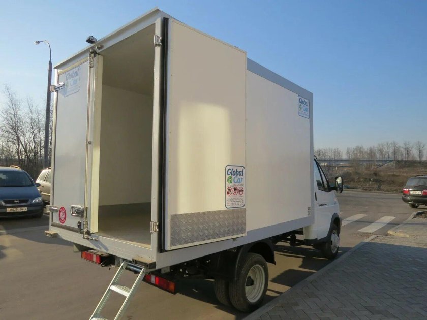 4389т1 фургон изотермический