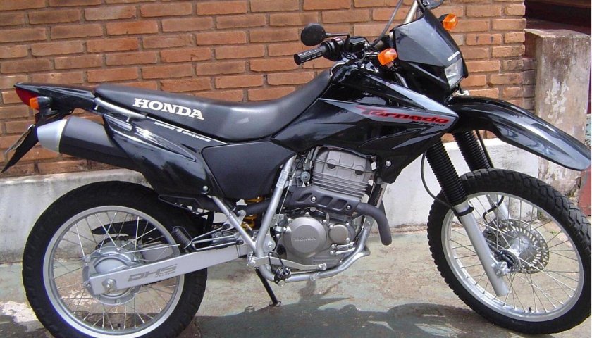 Honda Tornado 250
