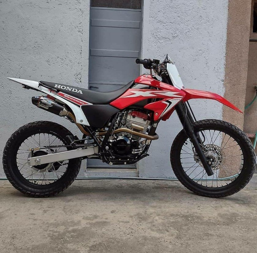 Балтмоторс Дакар 250