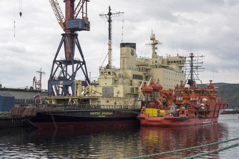 Спасатель Кавдейкин судно