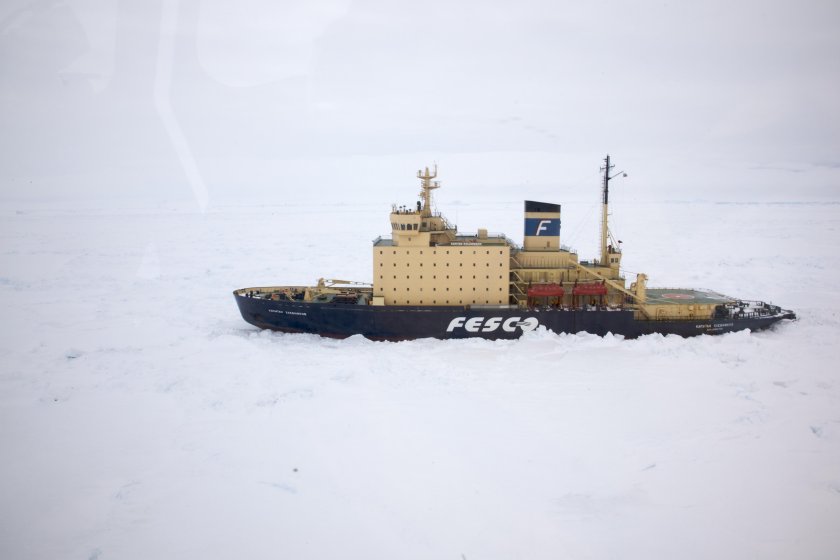 Ледокол Ермак 1974