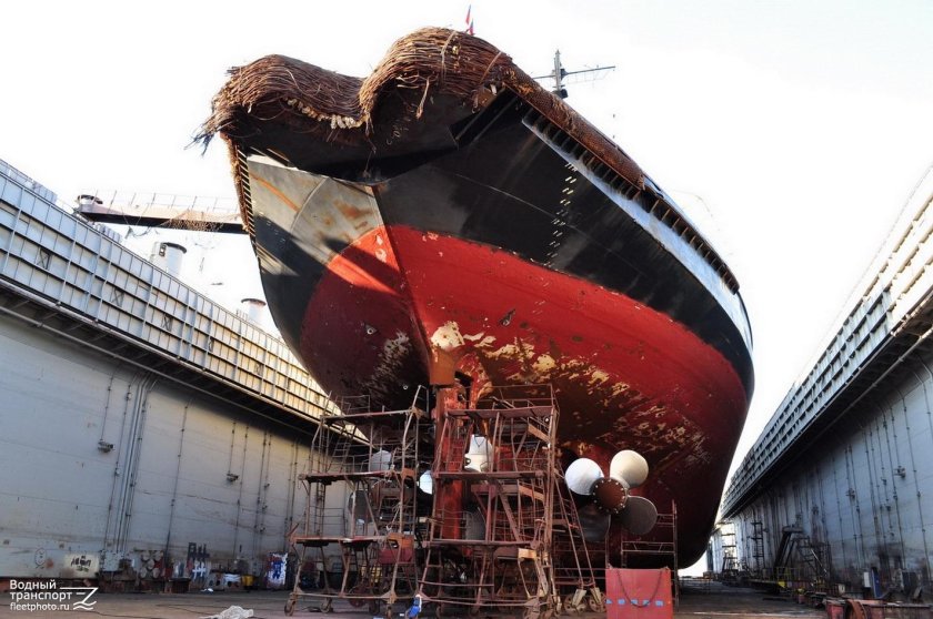 Капитан Сорокин судно