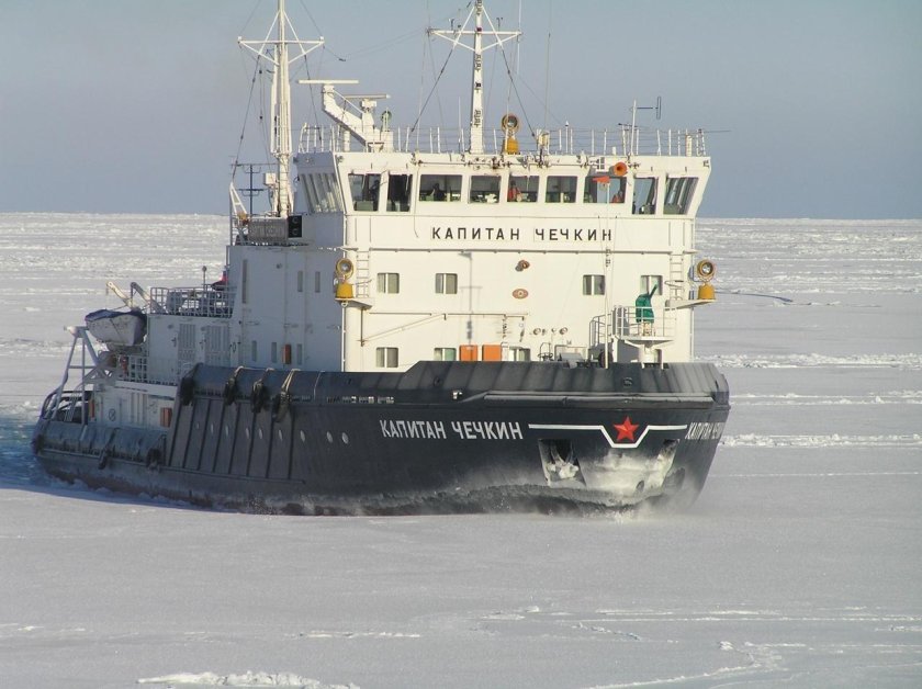 Ледокол Капитан Чадаев