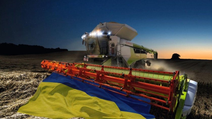 Комбайн Лексион 8000